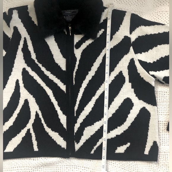 BLACK AND WHITE ZEBRA PRINT ZIP UP CARDIGAN SWEATER MP - Picture 7 of 9